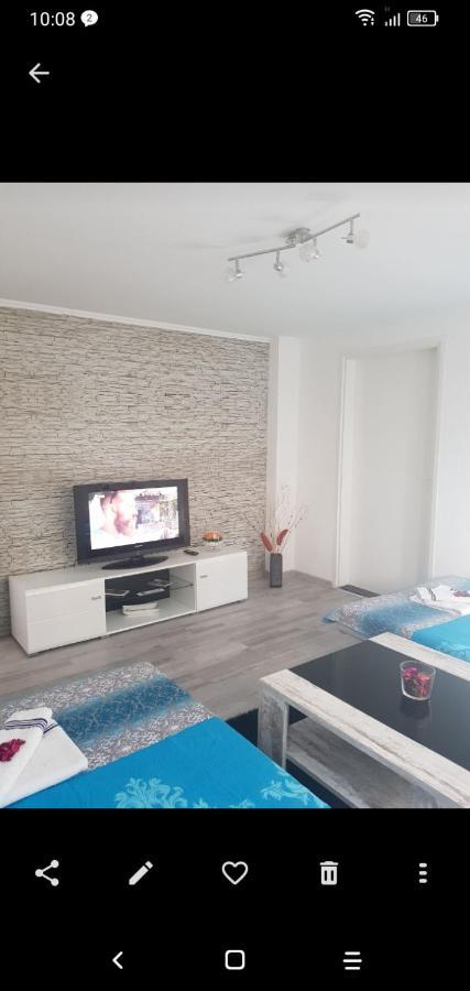 Apartman Dino Lägenhet Sarajevo Exteriör bild